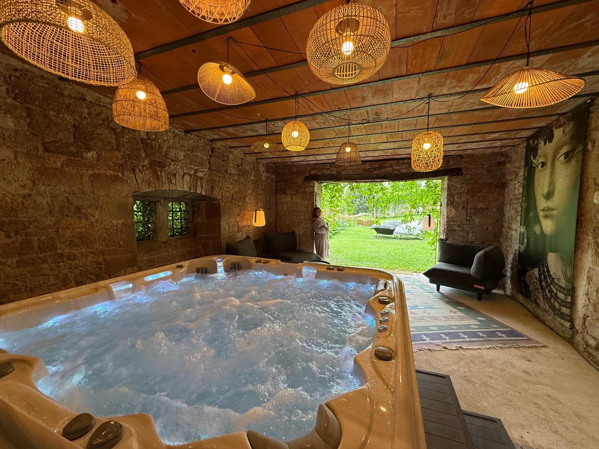 Maison Dada Et Spa Meyssac Экстерьер фото